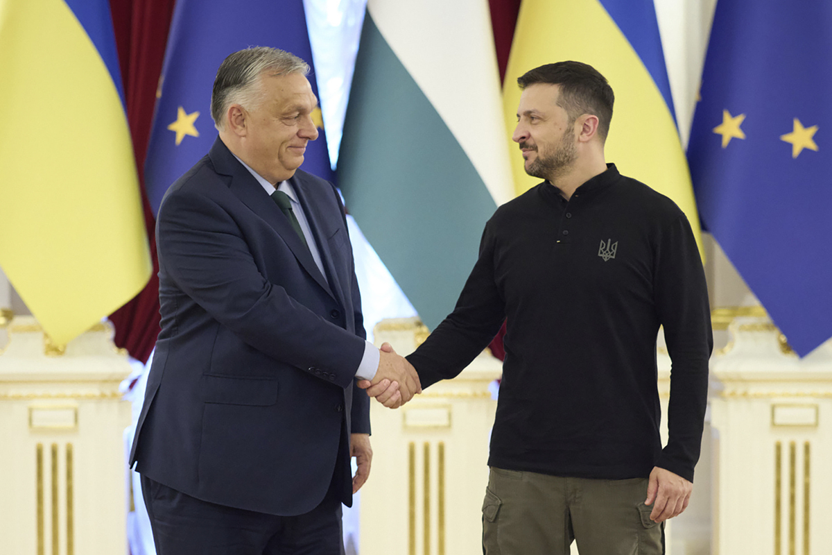 olodymyr Zelenskyy incontra a Kiev Viktor Orban