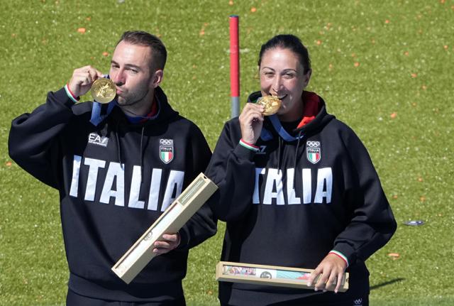 Diana Bacosi e Gabriele Rossetti: medaglia d’oro nella finale skeet misto