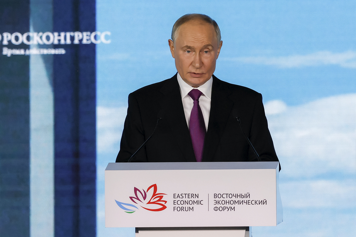 Il Presidente Vladimir Putin al Forum economico orientale a Vladivostok in Russia