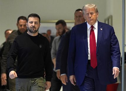 Vertice Zelensky-Trump: "Visione comune sullo stop alla guerra a Kiev". L'ex presidente Usa: "Un onore averlo qui"