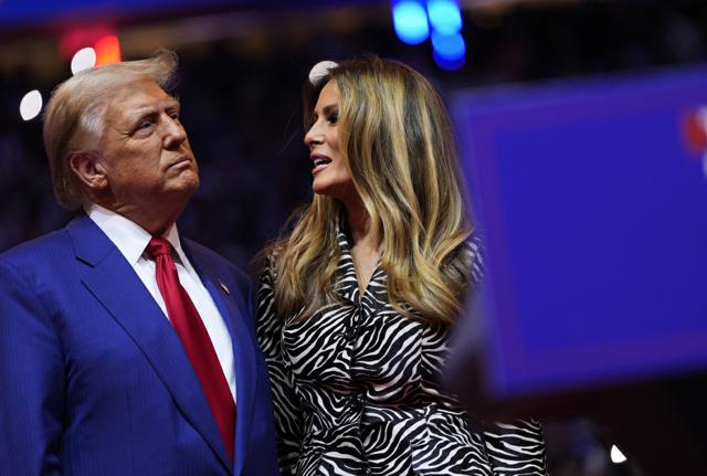 Candidato repubblicano alla presidenza, l'ex presidente Donald Trump e l'ex first lady Melania Trump.