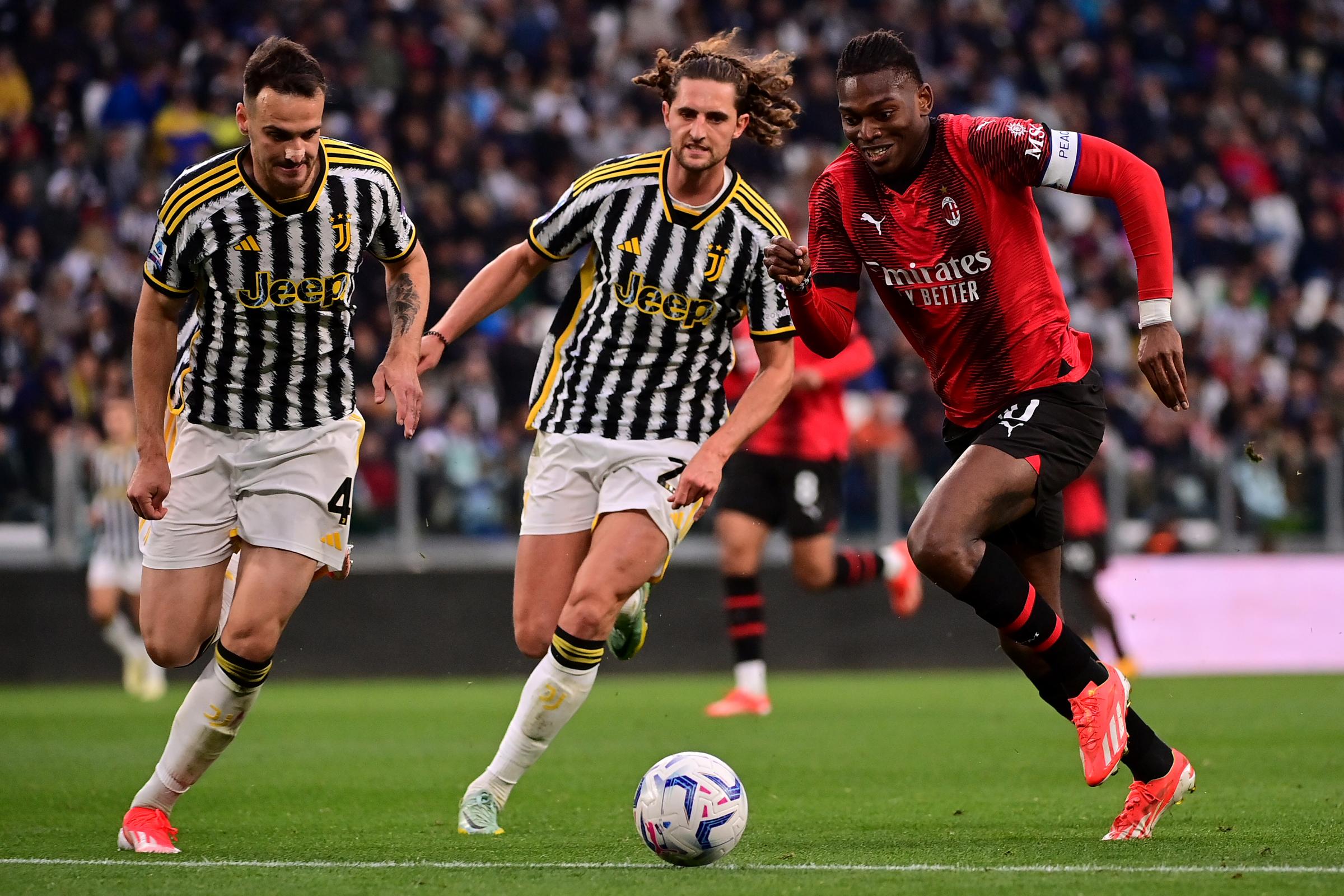 https://www.affaritaliani.it/static/upl2024/adri/adrien-rabiot--milan--leao1.jpg