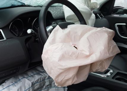 Takata, airbag difettosi e incidenti. Auto sicura: ecco come verificarlo
