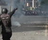 Scontri e gas lacrimogeni a Caracas dopo rielezione Maduro