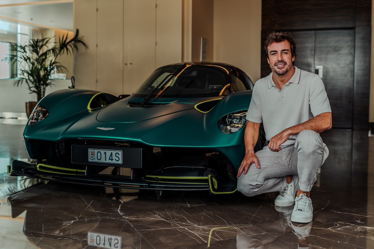 Aston Martin Valkyrie_Fernando Alonso_01