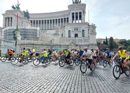 La pedalata amatoriale più bella del mondo a Roma. Sponsor l'Arabia Saudita per Biciroma 17esimo anno