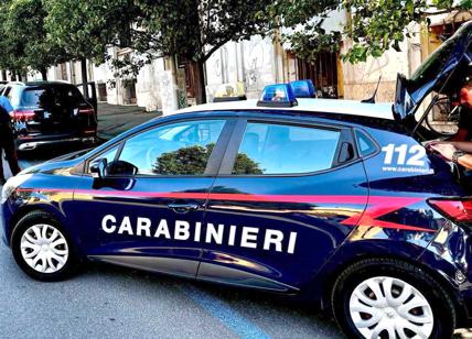 Torino, uccide donna davanti ai figli con una coltellata: fermato l’ex marito