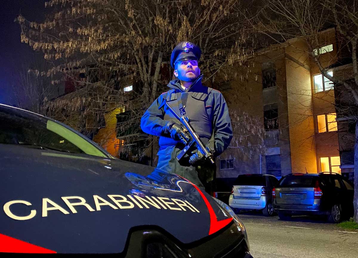 carabinieri-droga-casalbruciato-01