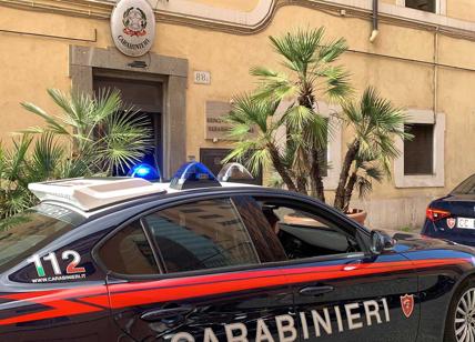 Uccide la moglie e ferisce il figlio: fermato un uomo dai Carabinieri