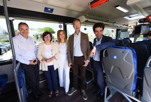 Regione Puglia e FSE: presentati 7 autobus ibridi extraurbani