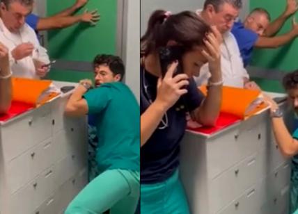 Aggressioni a medici e infermieri, ecco perchè l'esercito in ospedale per proteggere il personale sanitario non basta 