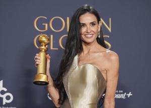 Demi Moore, ai Golden Globe la vittoria dell'attrice, la rinascita della Donna