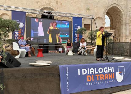 Dialoghi di Trani, l'assessora Matrangola corregge Spina (FdI)