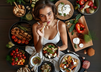 Dieta mediterranea, tutti pazzi per il cibo italiano: il business vale 90 mld