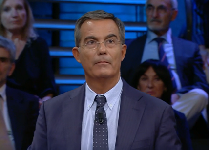 Ascolti tv, la Champions frena i talk. Floris regge il colpo mentre Berlinguer scende al 5,2%