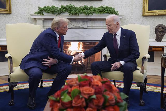 Donald Trump -   Joe Biden