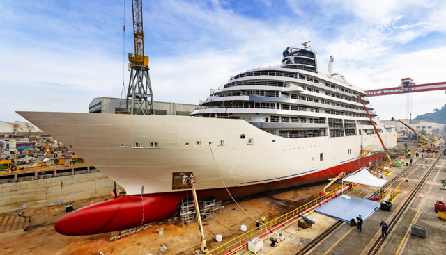 Fincantieri, varata ad Ancona la nave extralusso "Four Seasons I"