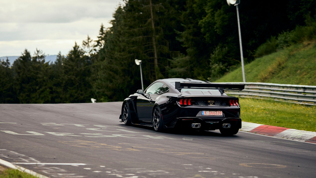 Ford Mustang GTD 2025 record storico al Nürburgring Nordschleife