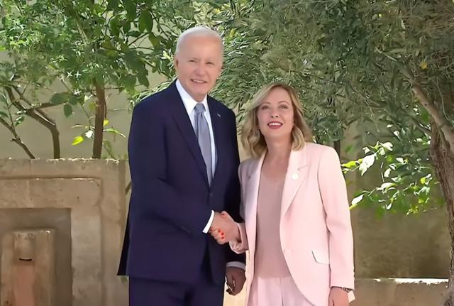 Giorgia Meloni  - Biden