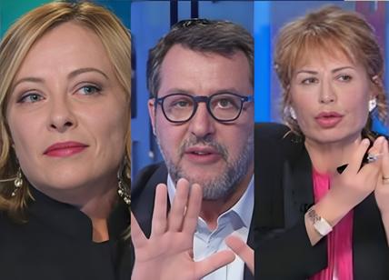 Gruber-Giannini contro Salvini: agguato a salve. Il leghista li "bastona"