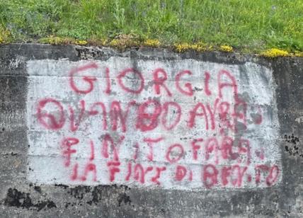 "Giorgia farai la fine di Benito": la scritta contro la premier in Trentino