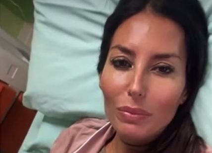 Elisabetta Gregoraci ricoverata in ospedale: "Il mio corpo mi ha detto di fermarmi"