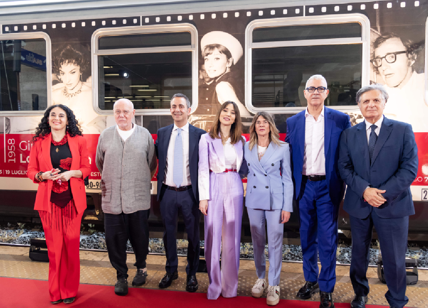 Trenitalia, presentato l'Intercity dedicato al Taormina Film Festival 2024