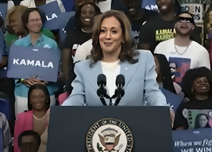 Kamala Harris, cifra record in suo sostegno: raccolti 540 milioni di dollari per la campagna elettorale