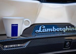 Lamborghini e Lavazza: nuova partnership per l’eccellenza italiana