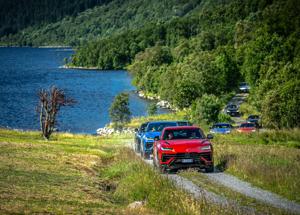 Lamborghini Urus S: un'avventura esclusiva tra i fiordi e la cucina norvegese