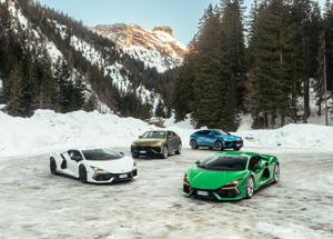 Lamborghini conquista Courchevel: viaggio tra lusso e adrenalina con Revuelto e Urus SE