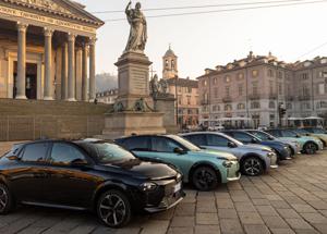 Il roadshow della nuova Lancia Ypsilon: eleganza e innovazione in tour per l’Italia