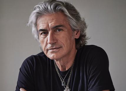 Ligabue, ci vediamo al Campovolo 2025 (ma prima tour nei teatri). "Certe Notti? Non avevo capito la portata di quella canzone"