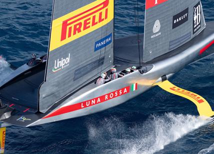 Luna Rossa Prada Pirelli conquista la vittoria contro Alinghi nella quarta giornata della Louis Vuitton Cup