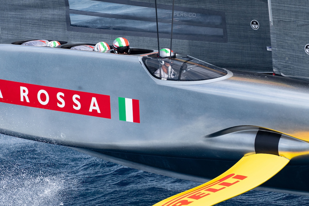 Luna Rossa2