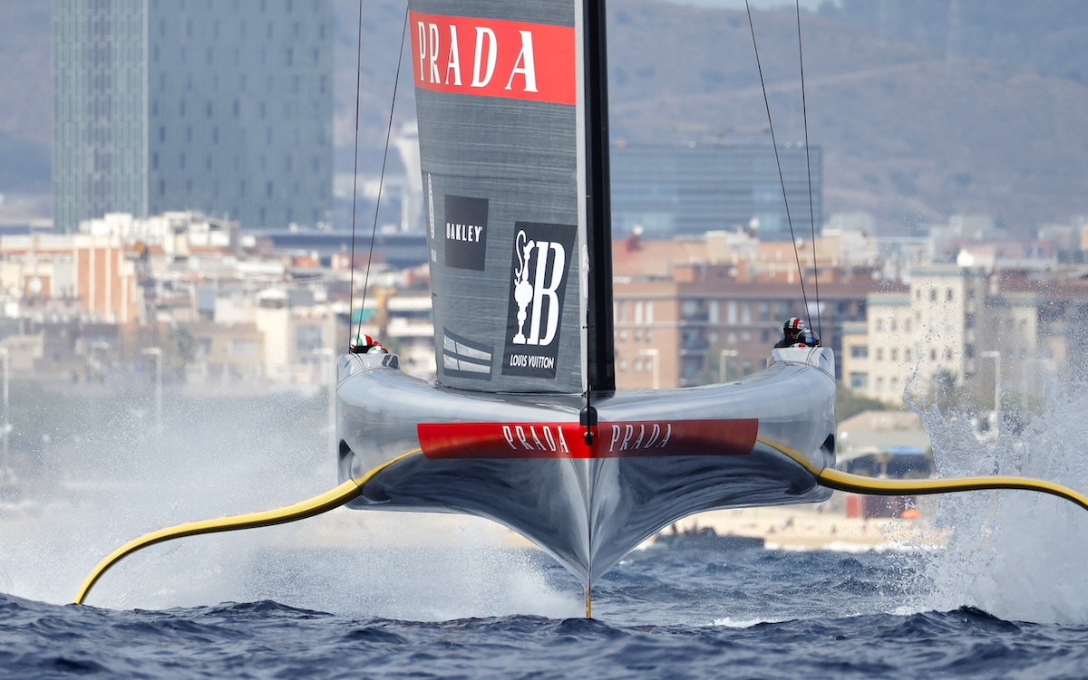 Luna Rossa3