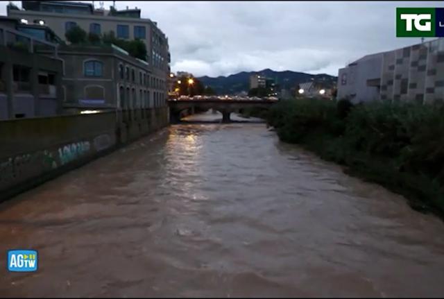 Maltempo in Liguria, fiume Letimbro in piena a Savona. Il video virale 