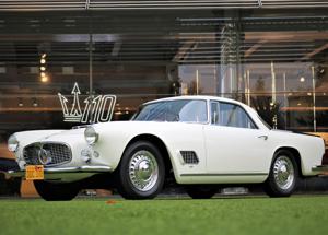 La Maserati 3500GT restaurata da Touring Superleggera brilla a Rétromobile 2025