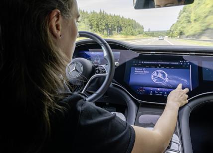 Mercedes-Benz aumenta la velocità massima del sistema di guida automatizzata a 95 km/h