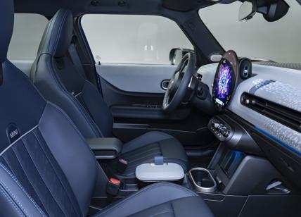 Nuova MINI Cooper 5 Porte: innovazione e stile in dimensioni compatte