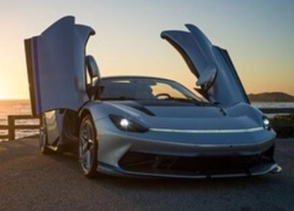 Pininfarina Battista Targamerica, la supercar elettrica di lusso ispirata alla Ferrari di Gianni Agnelli