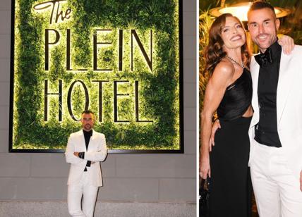 Philipp Plein, il Re Mida della moda sfila nel suo Plein Hotel