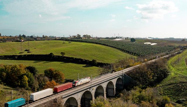 Gruppo FS, il Polo Logistica si aggiudica la gara di Colgate-Palmolive per l'export dei prodotti in Europa