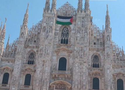 Rimossa la bandiera palestinese dalla facciata del Duomo