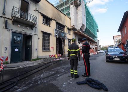 Milano, tre giovani morti nell'incendio di un emporio cinese