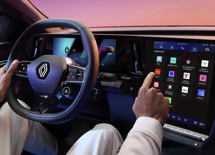 Renault e l’evoluzione dei touchscreen: un viaggio tra design e innovazione
