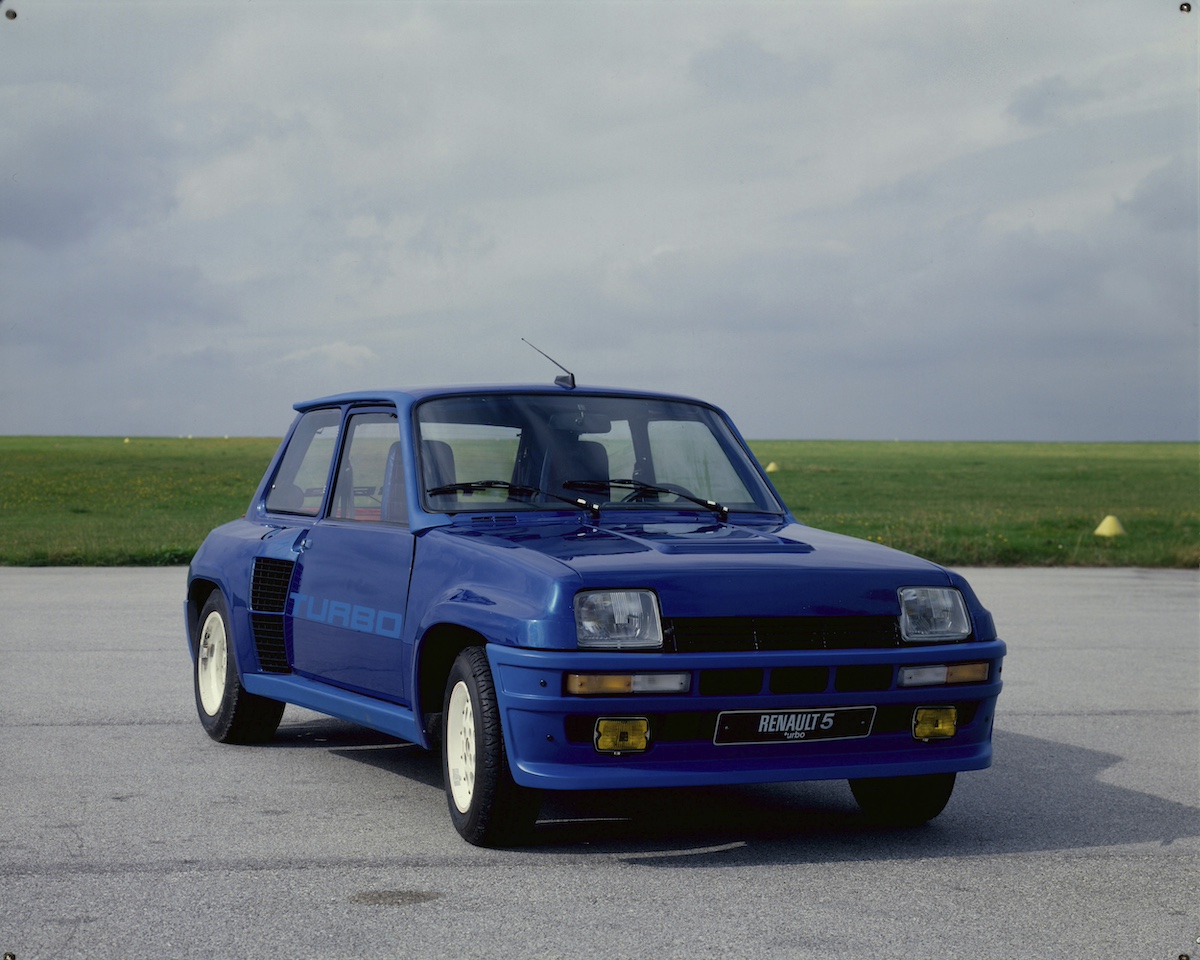 https://www.affaritaliani.it/static/upl2024/rena/0023/renault51.jpg