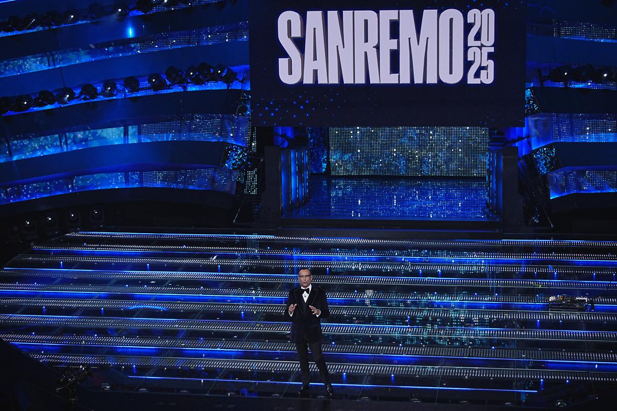 https://www.affaritaliani.it/static/upl2024/sanr/0000/sanremo30.jpg