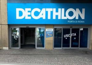 A Roma e nel Lazio sciopera Decathlon: “Più tutele e contratto integrativo”