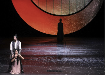 Turandot, grande spettacolo visivo nel centenario di Puccini